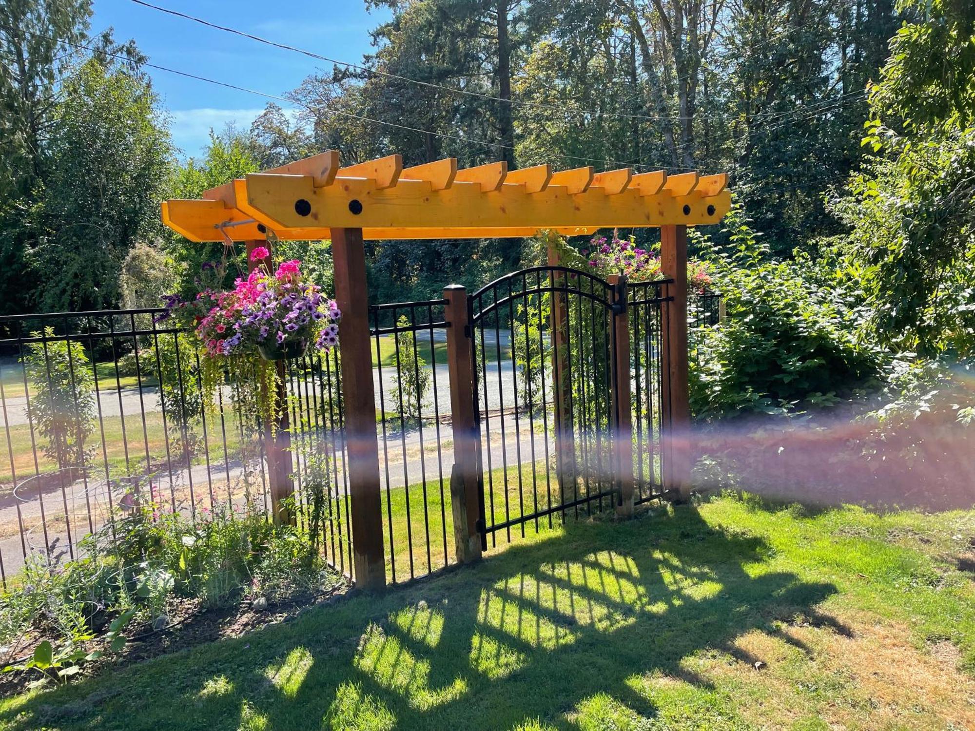 הוילה North Saanich Coles Bay Vacation Retreat מראה חיצוני תמונה
