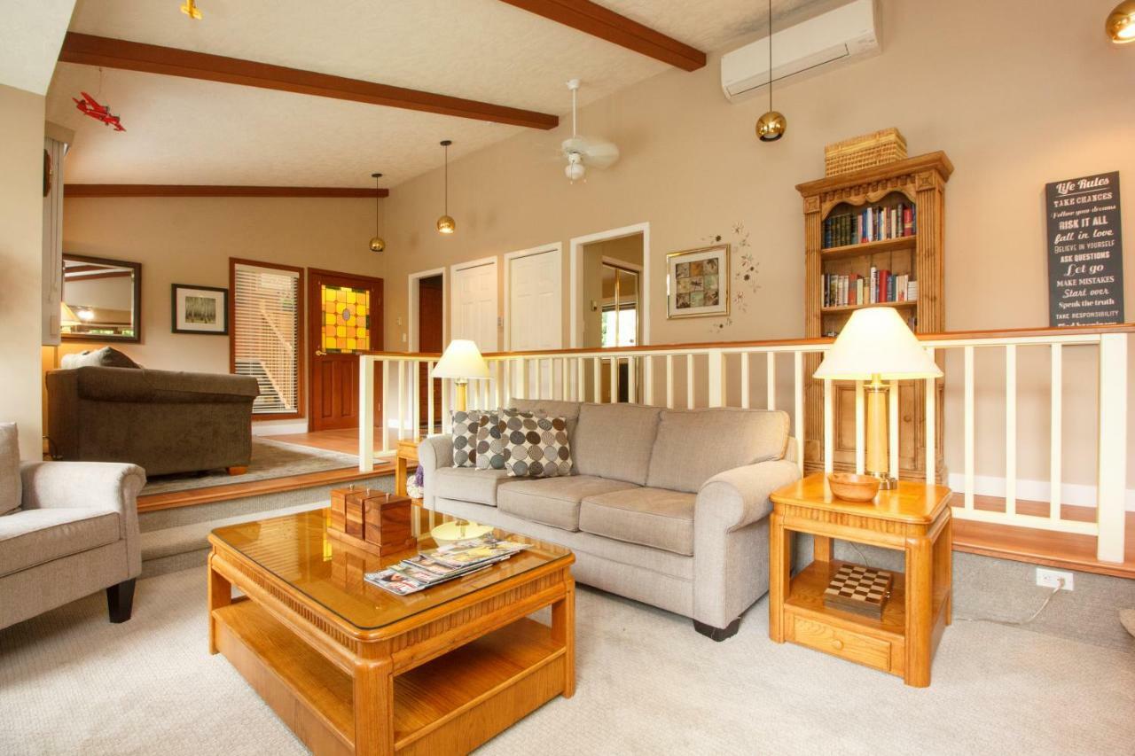 הוילה North Saanich Coles Bay Vacation Retreat מראה חיצוני תמונה